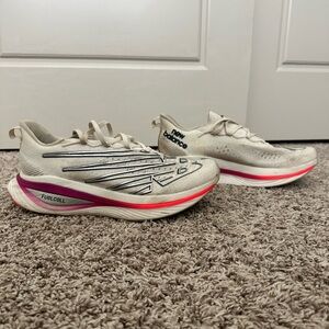 New Balance Supercomp Fuelcell Elite V3 - Men’s 9